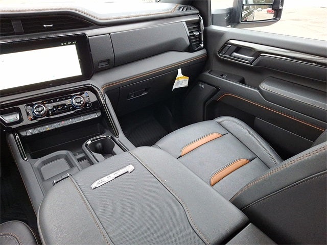 2025 GMC Sierra 2500HD AT4