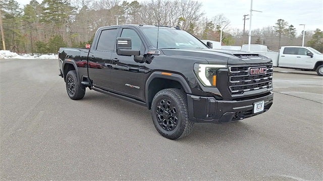 2025 GMC Sierra 2500HD AT4