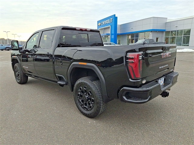 2025 GMC Sierra 2500HD AT4