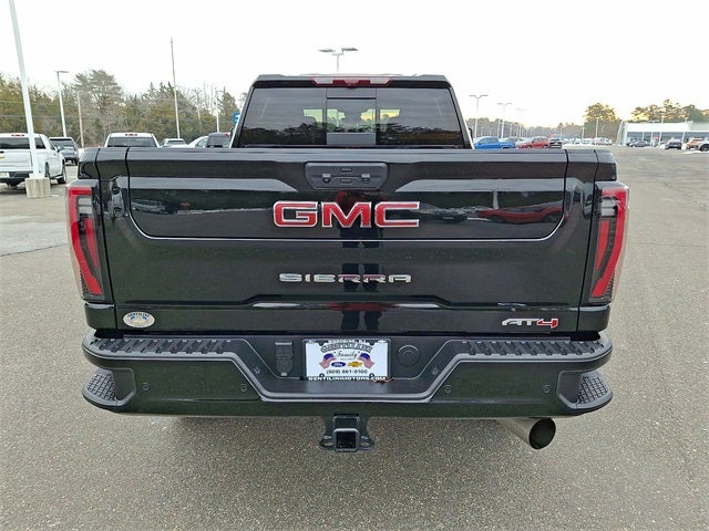2025 GMC Sierra 2500HD AT4