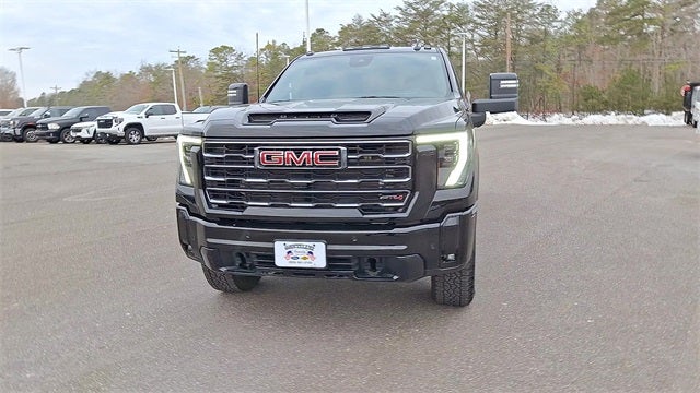2025 GMC Sierra 2500HD AT4