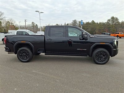 2025 GMC Sierra 2500HD AT4