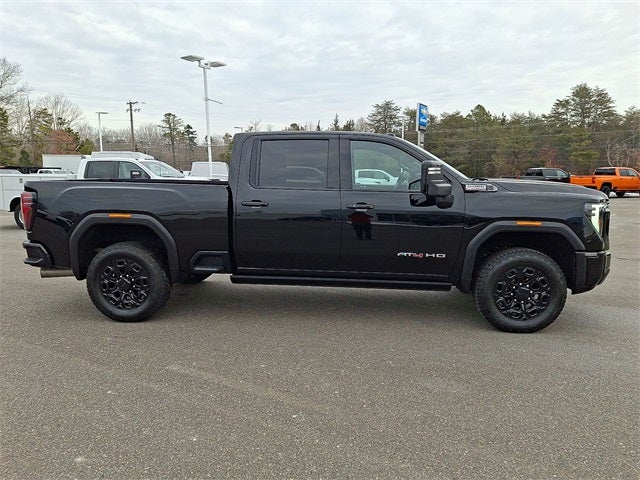2025 GMC Sierra 2500HD AT4