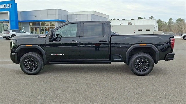 2025 GMC Sierra 2500HD AT4