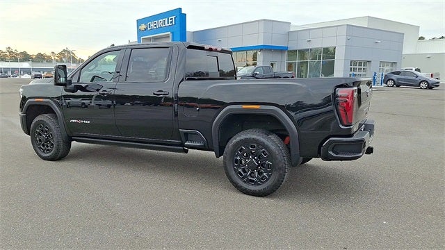 2025 GMC Sierra 2500HD AT4