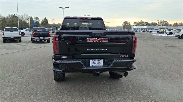 2025 GMC Sierra 2500HD AT4