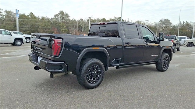 2025 GMC Sierra 2500HD AT4