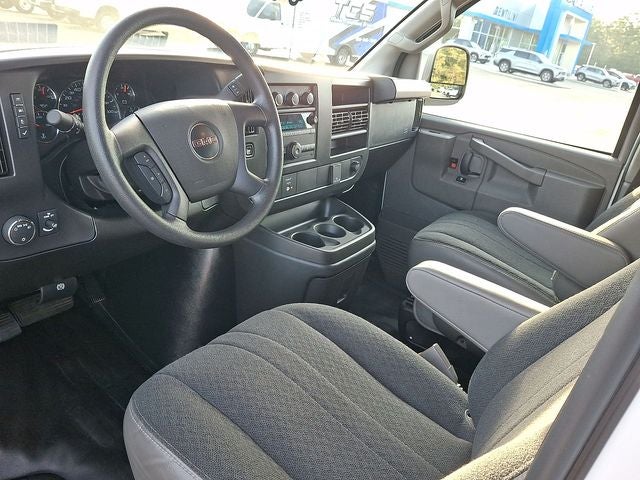 2025 GMC Savana 2500 Work Van