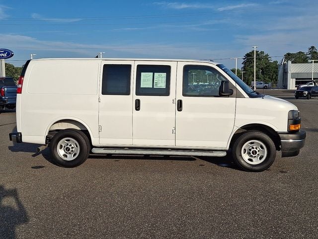 2025 GMC Savana 2500 Work Van
