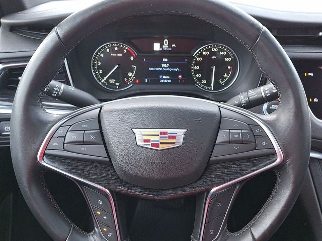 2023 Cadillac XT5 Premium Luxury