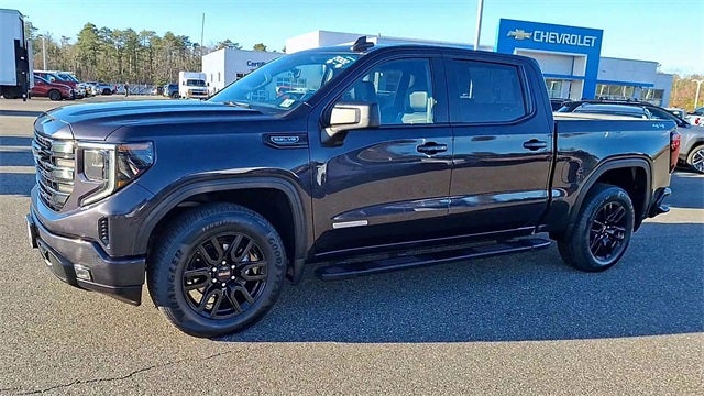 2022 GMC Sierra 1500 Elevation