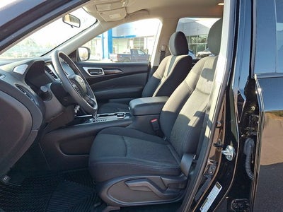 2019 Nissan Pathfinder S