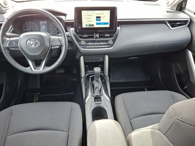 2024 Toyota Corolla Cross LE