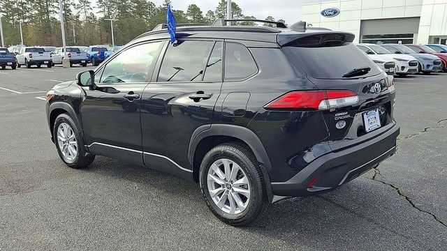 2024 Toyota Corolla Cross LE