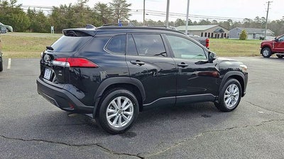 2024 Toyota Corolla Cross LE