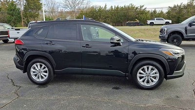 2024 Toyota Corolla Cross LE