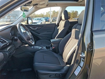 2024 Subaru Forester Premium