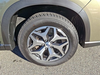 2024 Subaru Forester Premium