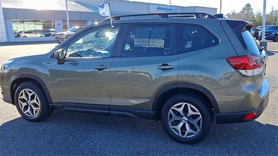 2024 Subaru Forester Premium