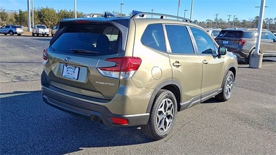 2024 Subaru Forester Premium