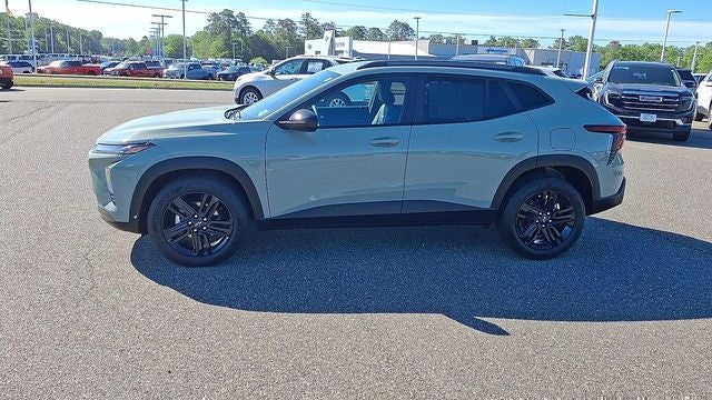 2025 Chevrolet Trax Activ - Photo 4