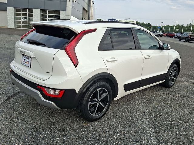 2023 Kia Niro EX