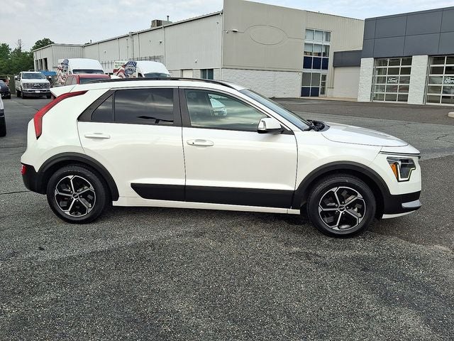 2023 Kia Niro EX