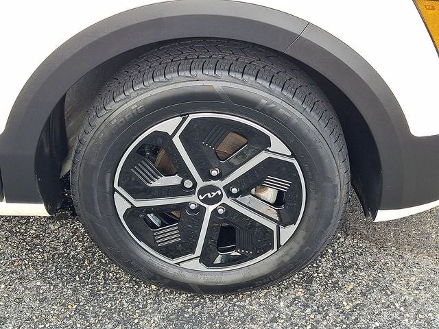 2023 Kia Niro EX