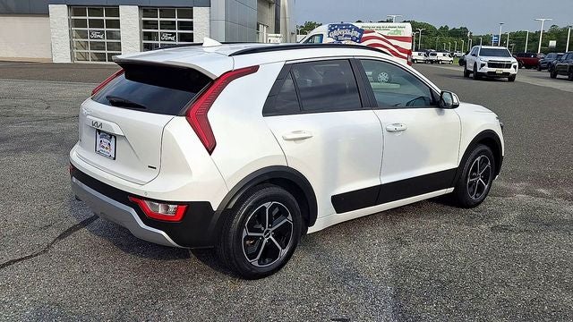 2023 Kia Niro EX
