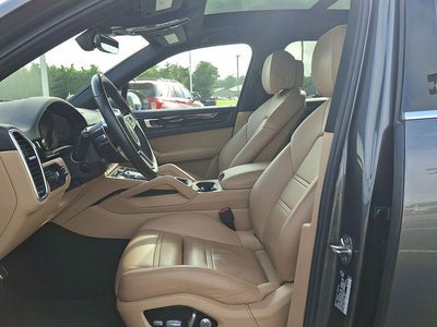 2019 Porsche Cayenne S
