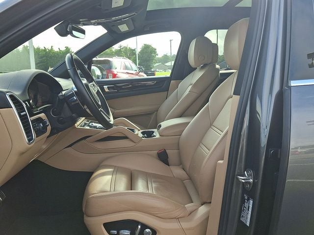 2019 Porsche Cayenne S